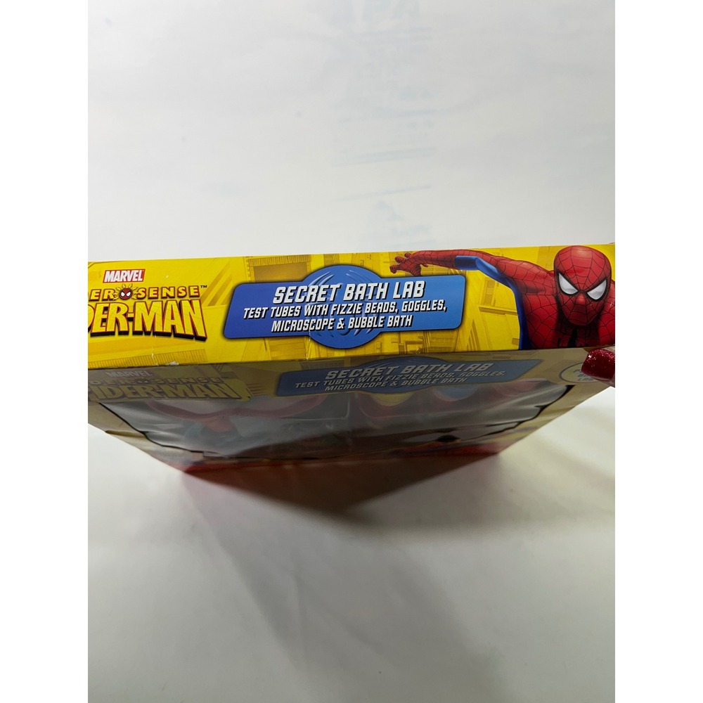 Marvel Spider-Man 2011 Secret Bath Lab Bubble Bath Fizzy Goggles Microscope Kit - Picture 8 of 12